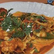 季節のトマトを使った一皿